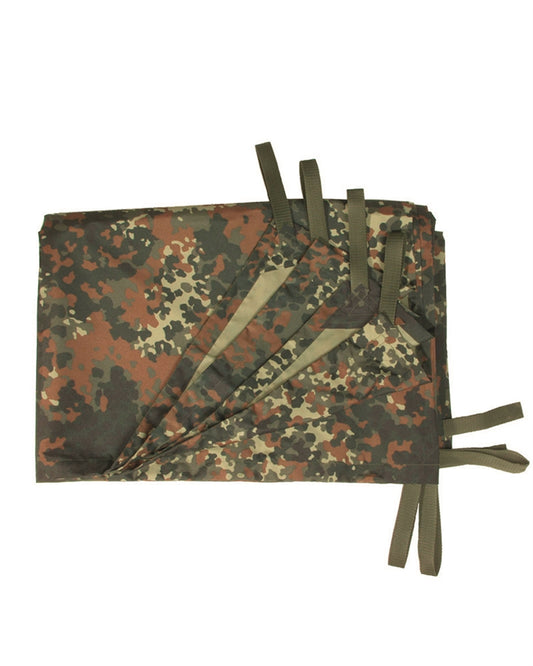 Tarp (Mehrzweckplane) in Flecktarn